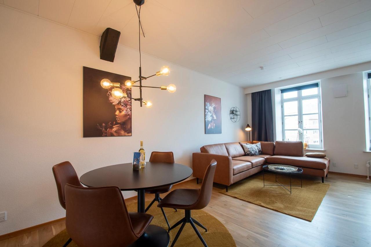 Stylish Two Floor Deluxe Apartment - 2 Bedroom Sønderborg Buitenkant foto