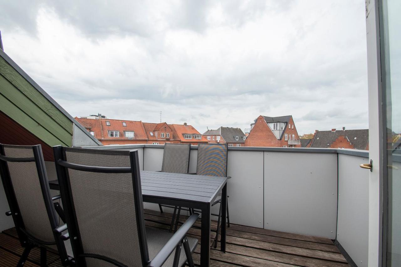 Stylish Two Floor Deluxe Apartment - 2 Bedroom Sønderborg Buitenkant foto